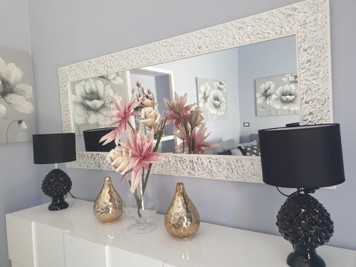 La Rosa Dorata Apartment Martis Екстериор снимка